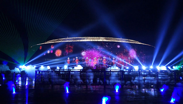 福建土樓燈光秀